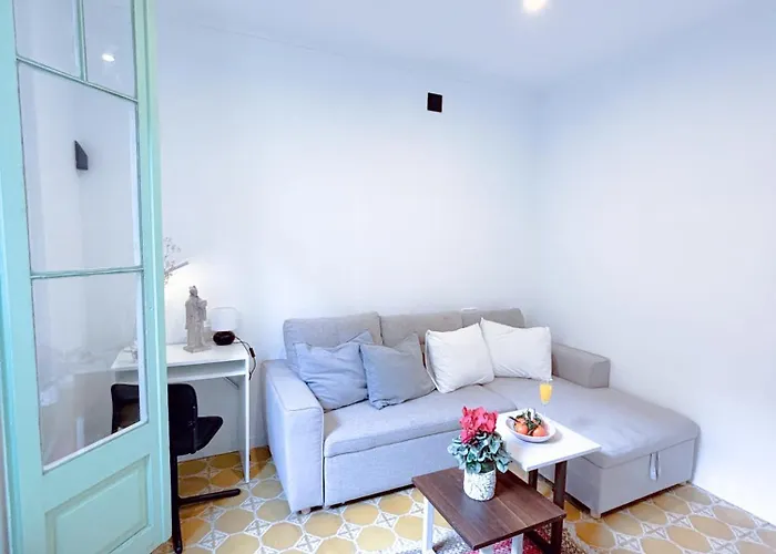 Bright Modernista Center Eixample * Βαρκελώνη